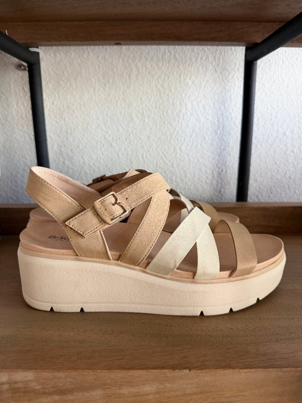 DR. SCHOLL'S Nice Max Sun Sandals in Sand color Sz.10 - Picture 2 of 9